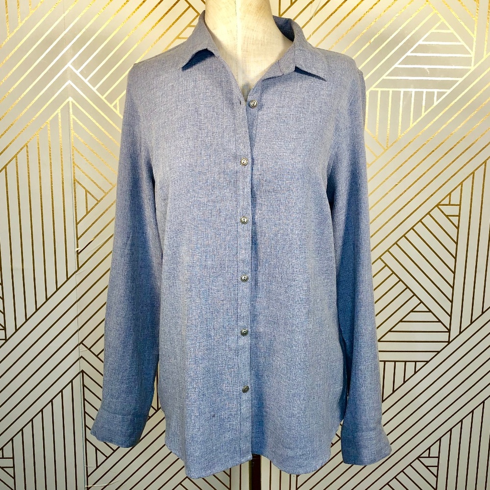 41Hawthorn Light Blue Chambray Button Down Top